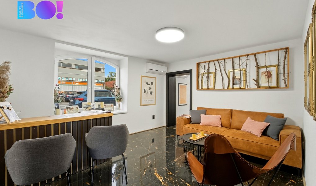 Prodej domu 372 m² s pozemkem 3 043 m², Hranice – náhled fotky 24