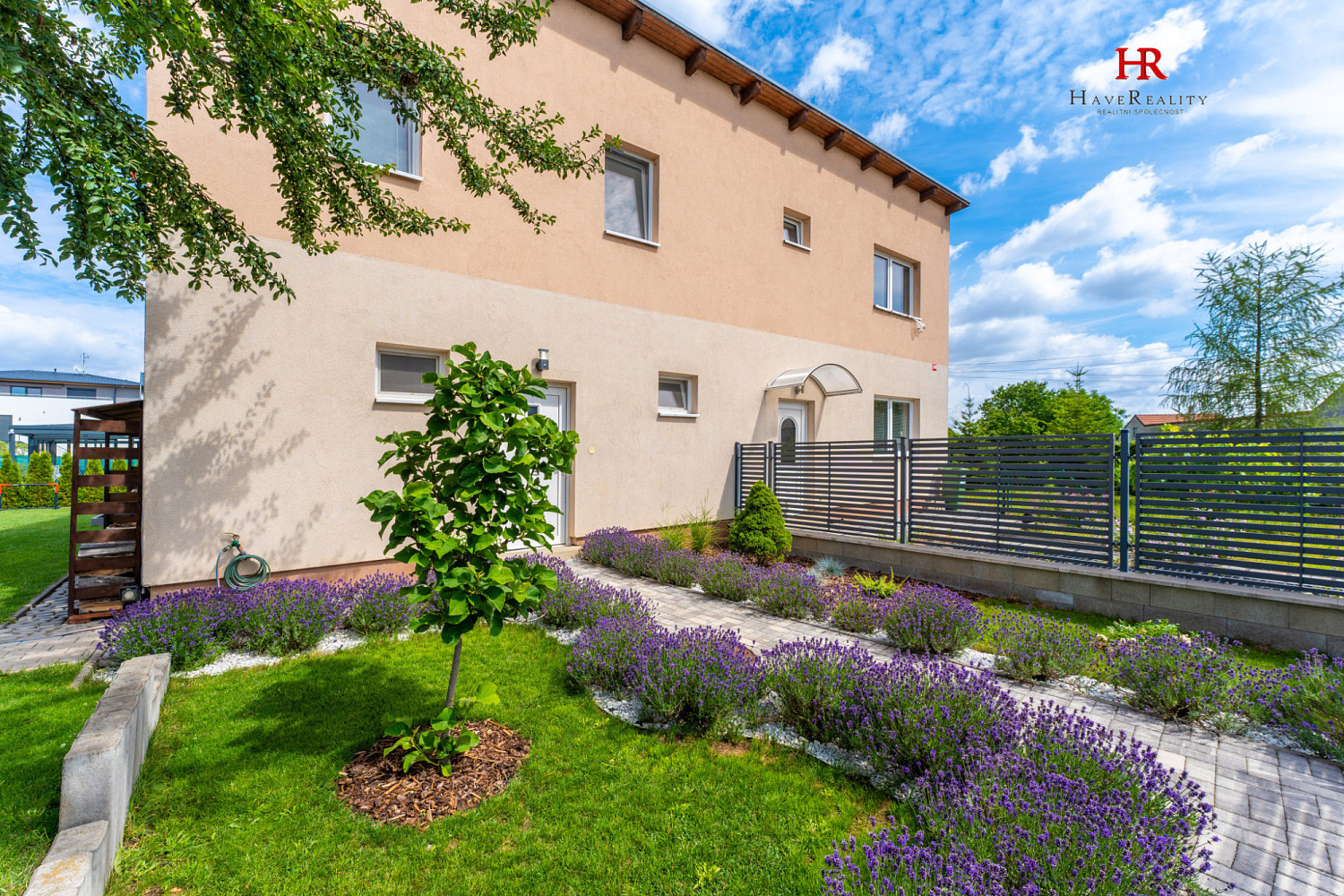 Prodej domu 90 m² s pozemkem 383 m²