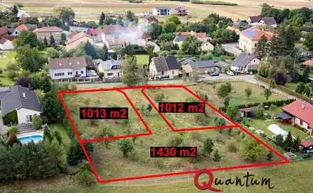 Prodej stavebního pozemku 1 012 m², Šípková, Svinaře, okres Beroun