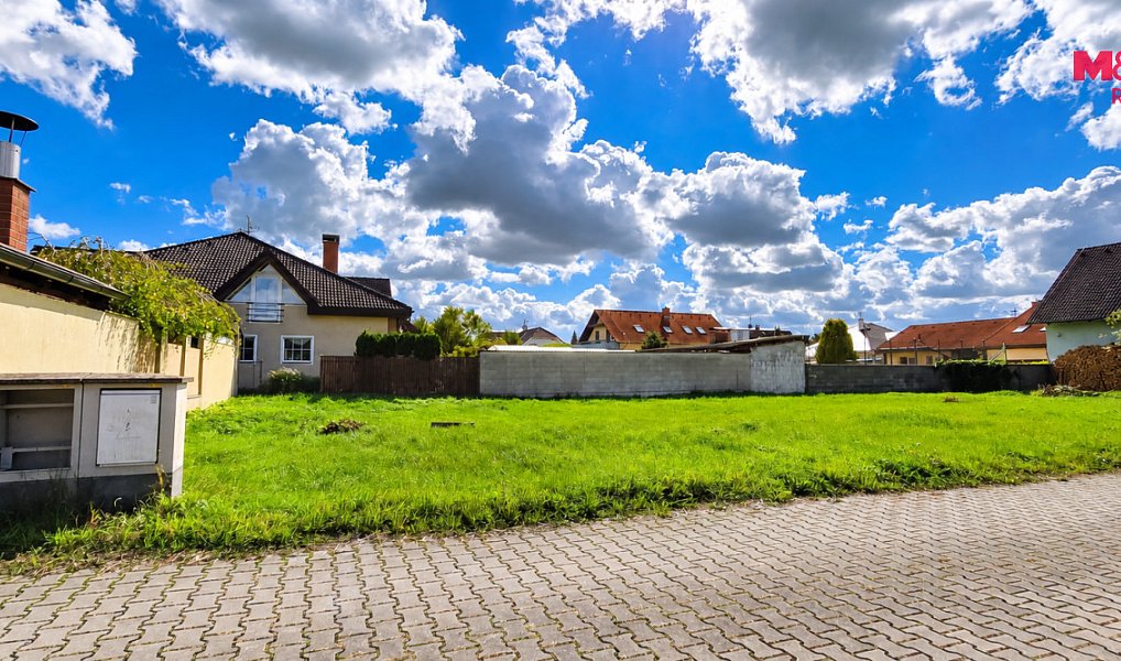 Prodej stavebního pozemku 681 m², Spojil – náhled fotky 3