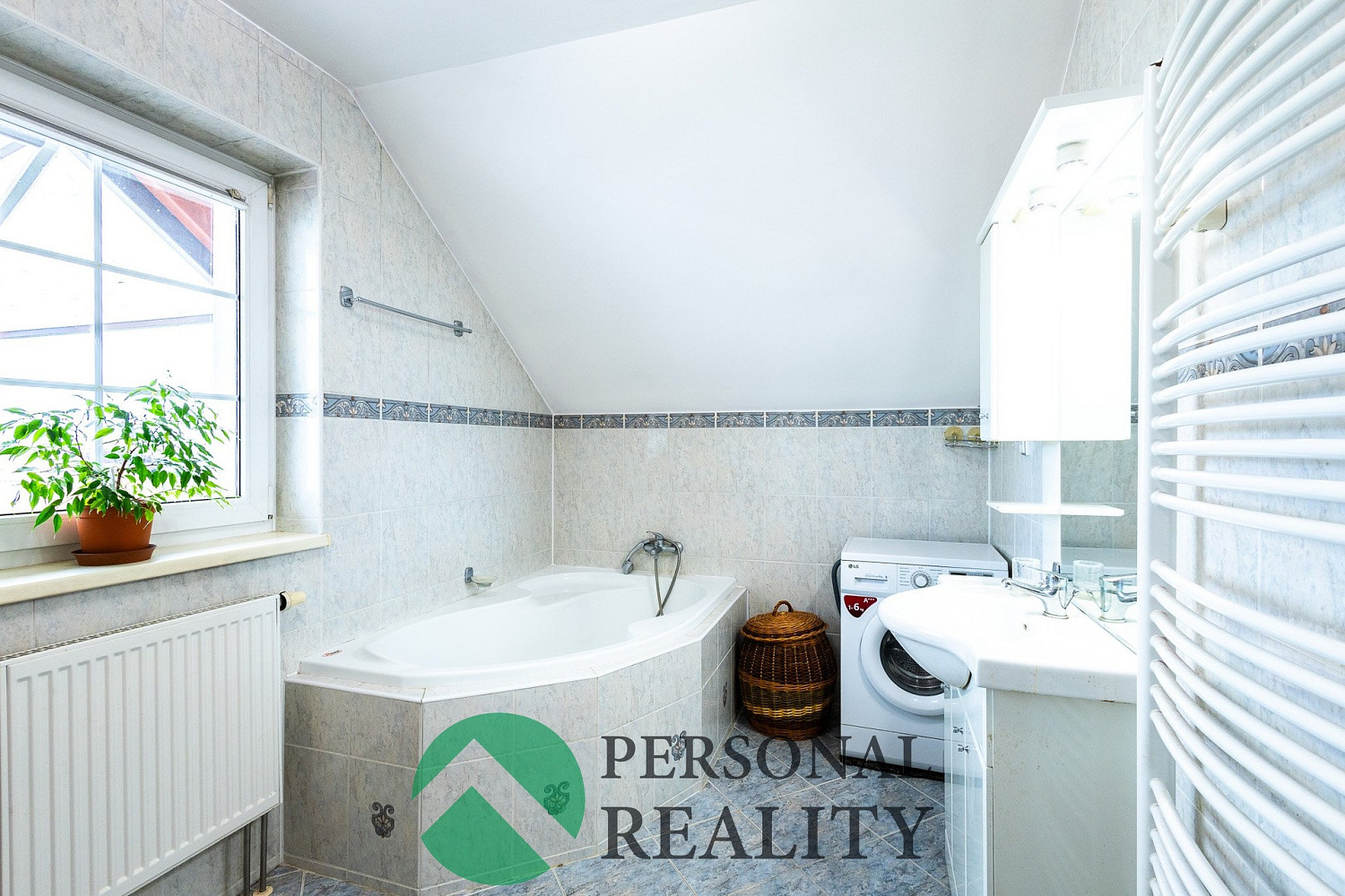 Prodej domu 143 m² s pozemkem 2 360 m² — photo 5