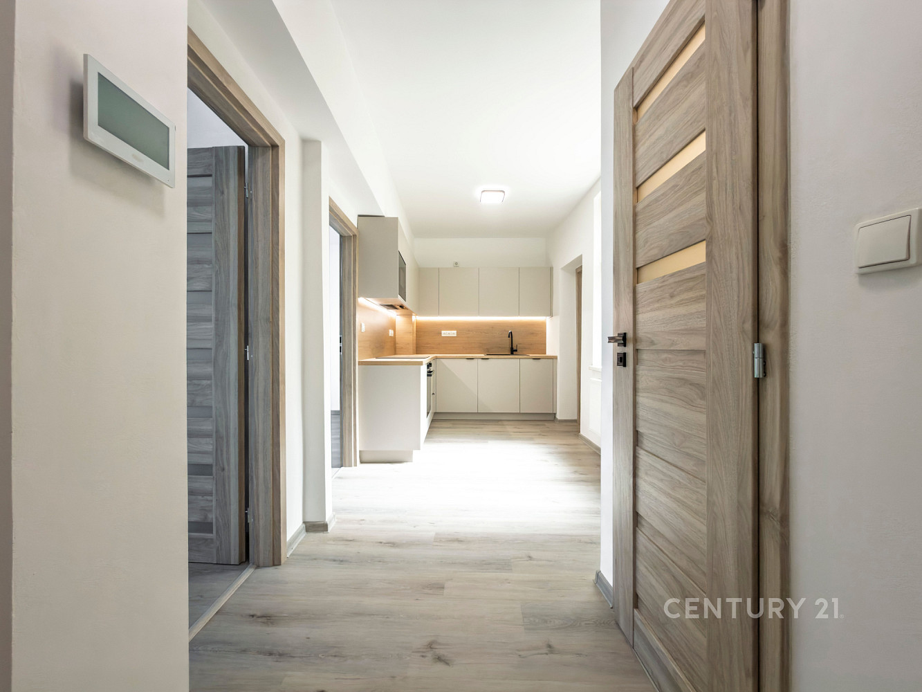 Pronájem bytu 2+1 44 m² – fotografie 5