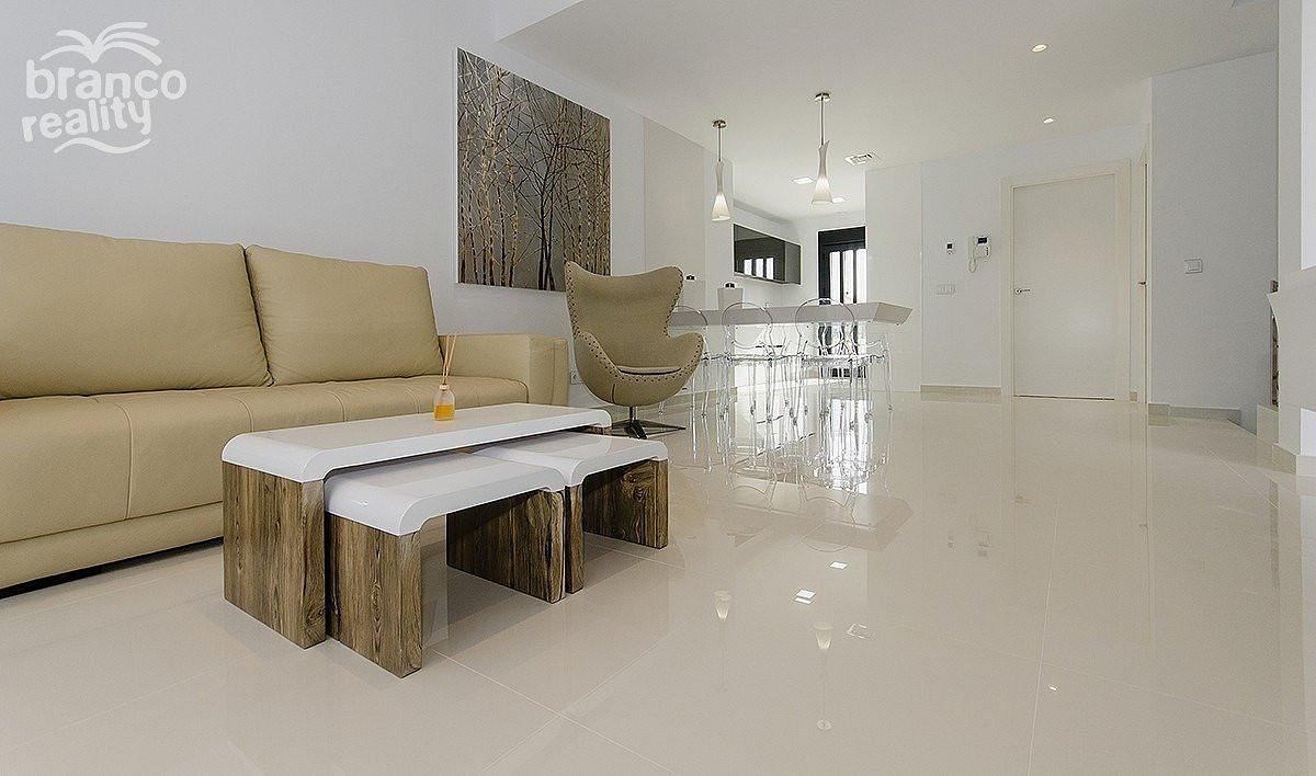 Prodej domu 157 m² s pozemkem 500 m² — photo 2