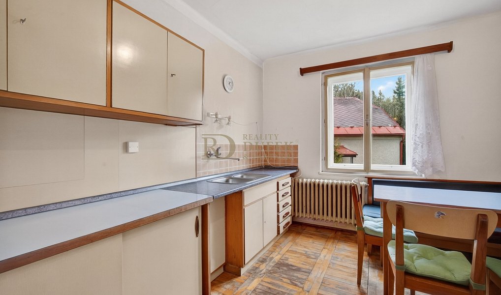 Prodej domu 165 m² s pozemkem 1 433 m², Náchod – náhled fotky 7