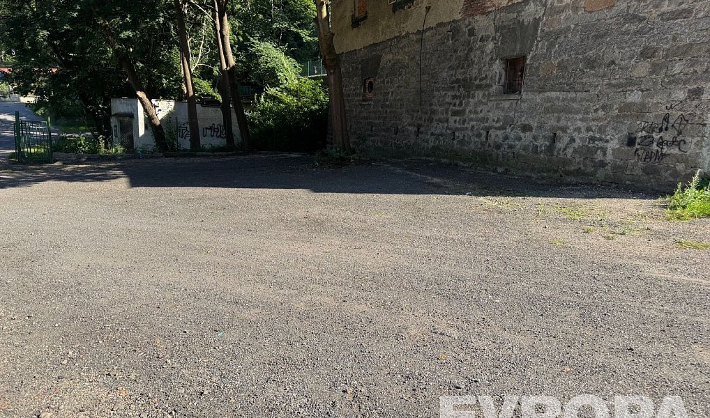 Pronájem venkovního parkovacího místa v centru Liberce ul. Chrastavská, Liberec – náhled fotky 5