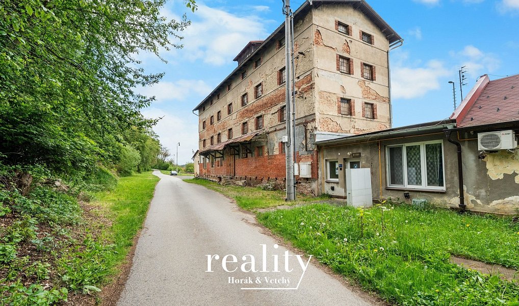 Prodej výrobních prostor 600 m², Rozsochatec – náhled fotky 23