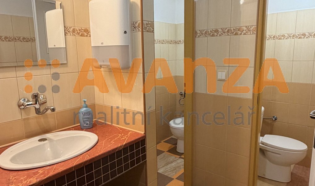 Prodej kanceláře 1 200 m², Děčín – náhled fotky 48