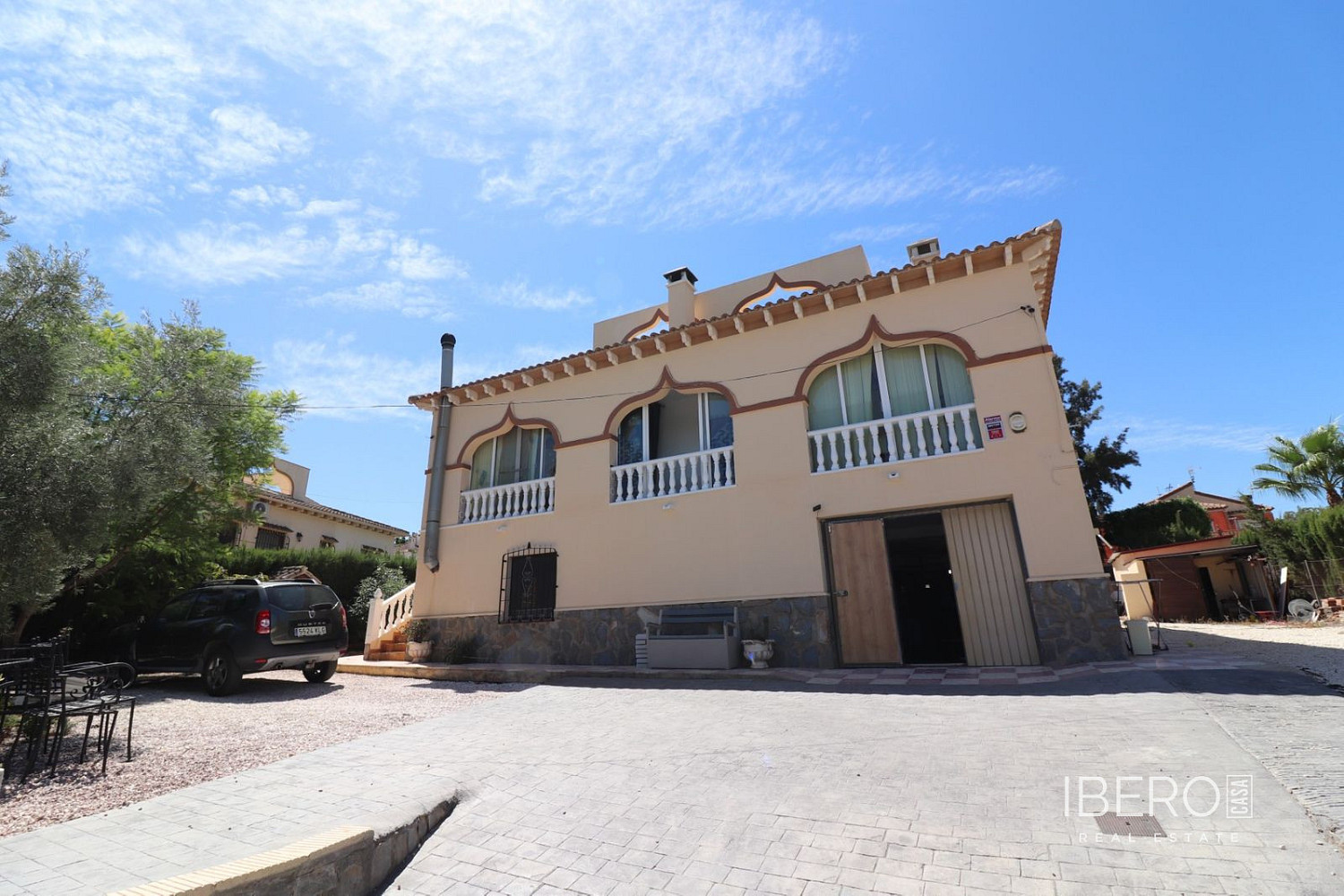 Prodej domu 122 m² s pozemkem 1 140 m² — photo 2