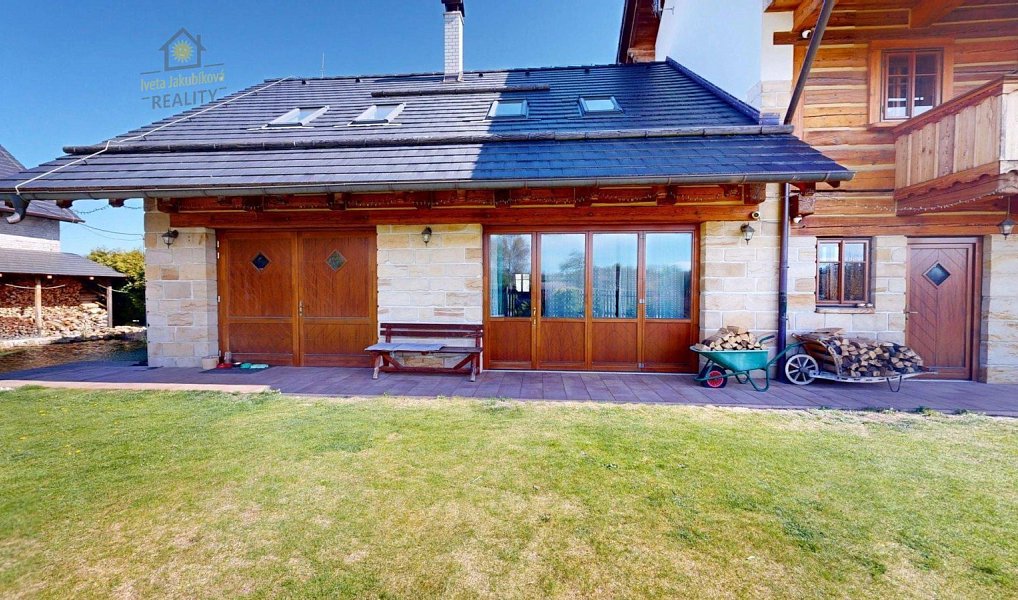 Prodej domu 638 m² s pozemkem 1 266 m², Okna – náhled fotky 34