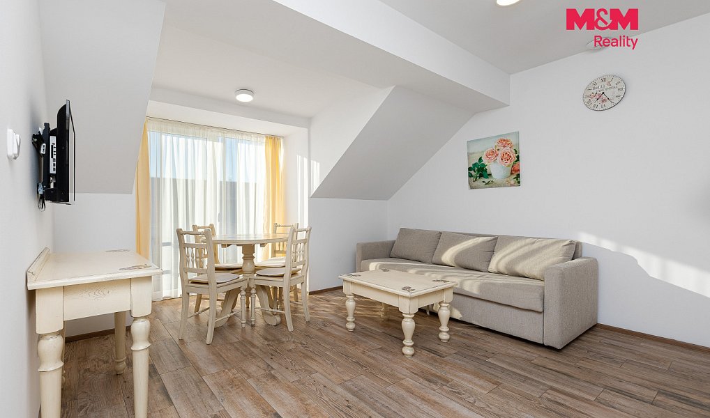 Prodej domu 122 m² s pozemkem 328 m², Dříteč – náhled fotky 19