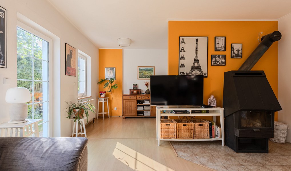 Prodej domu 187 m² s pozemkem 859 m², Skorkov – náhled fotky 6