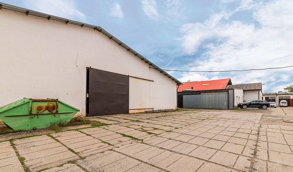 Pronájem skladovacích prostor 1 450 m², Rakovník – náhled fotky 4
