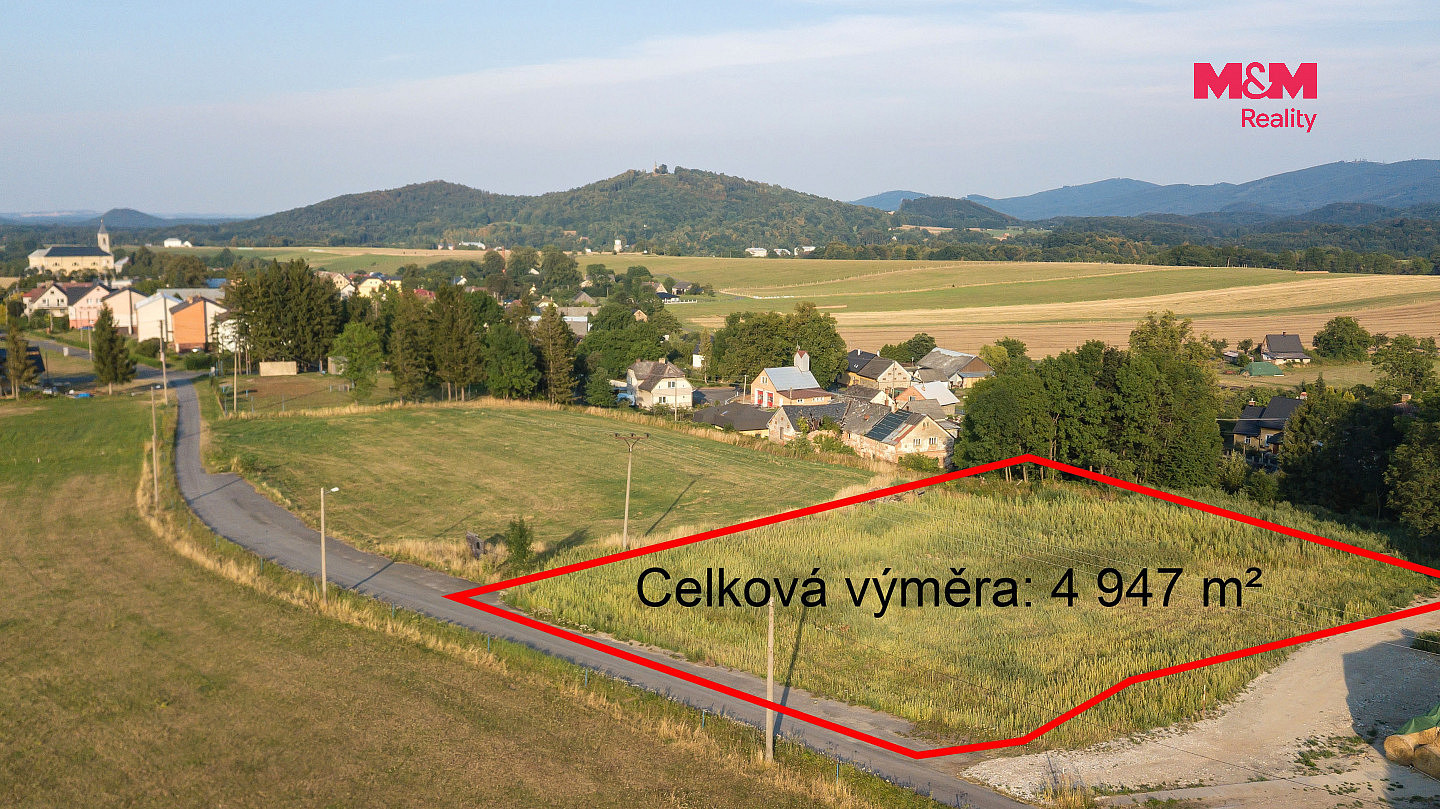 Prodej stavebního pozemku 4 947 m² – fotografie 2
