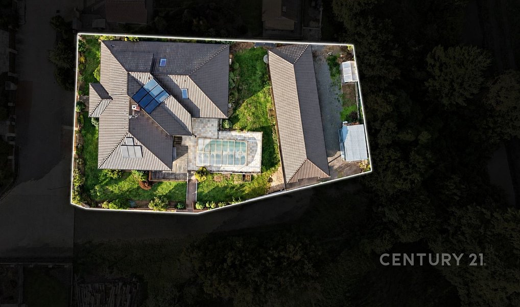 Prodej domu 258 m² s pozemkem 1 073 m², Blovice – náhled fotky 40