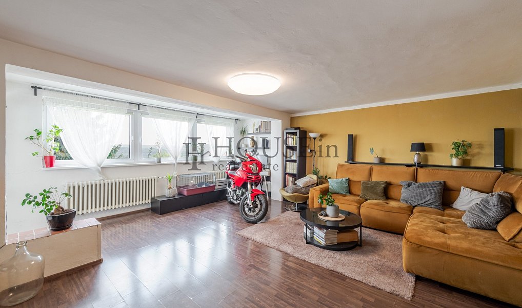 Prodej domu 192 m² s pozemkem 1 249 m², Praha – náhled fotky 2