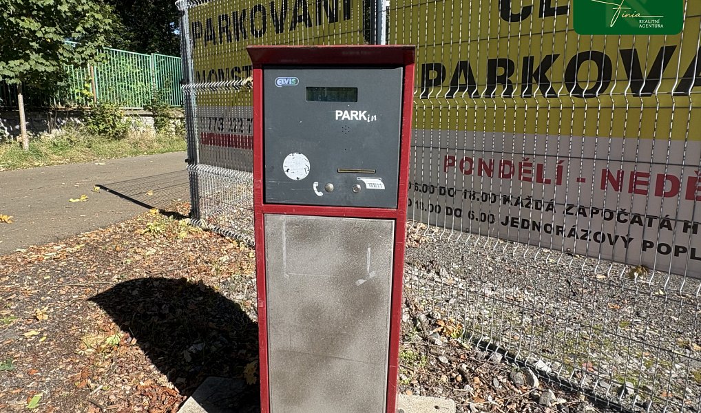 Prodej stavebního pozemku 1 702 m², Česká Lípa – náhled fotky 2