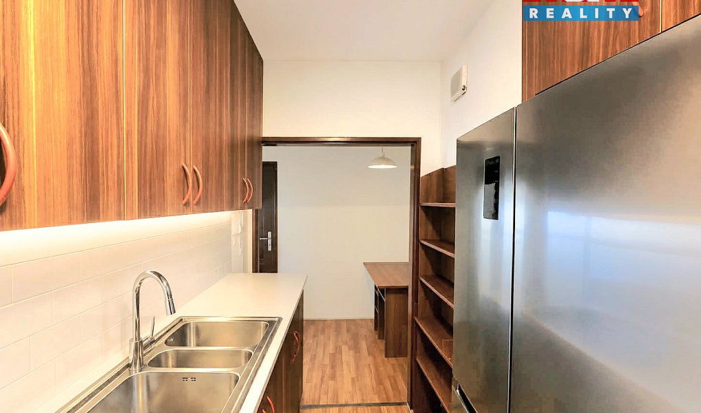 Prodej bytu 3+kk 64 m², Praha – náhled fotky 2