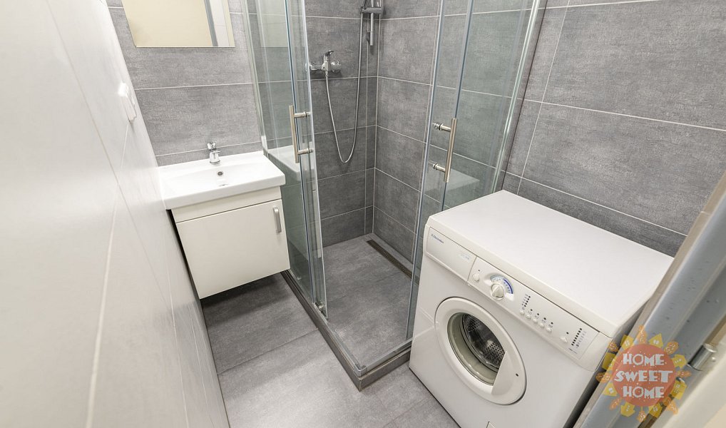 Pronájem bytu 2+kk 49 m², Praha – náhled fotky 12