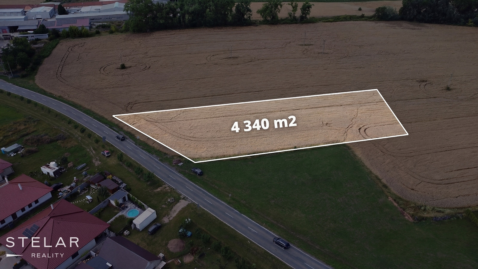 Prodej komerčního pozemku 4 340 m²