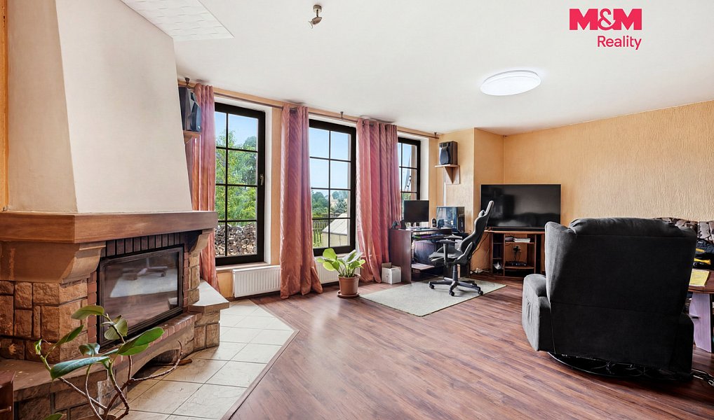 Prodej domu 206 m² s pozemkem 1 470 m², Horní Libchava – náhled fotky 4