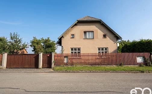 Prodej domu 230 m² s pozemkem 950 m², Vlkov, okres Náchod