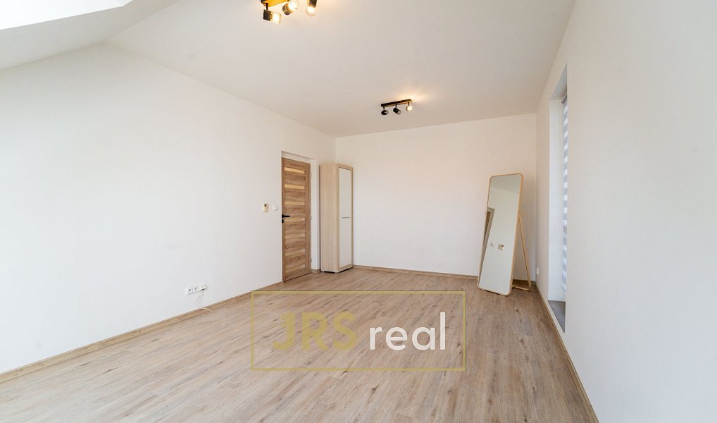 Prodej bytu 3+1 78 m², Hustopeče – náhled fotky 12