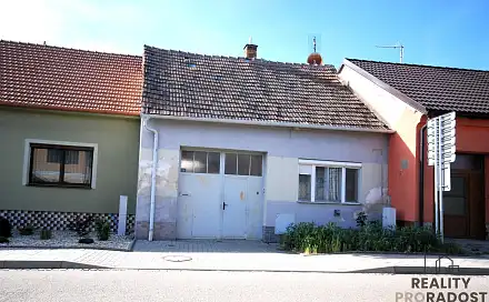 Prodej domu 80 m² s pozemkem 308 m², Starý Poddvorov, okres Hodonín