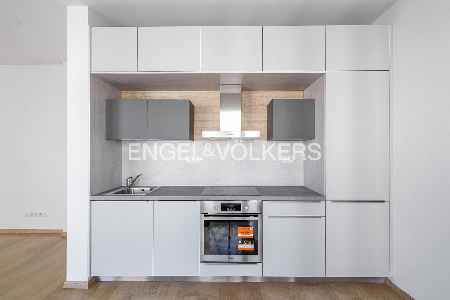 Pronájem bytu 2+kk 48 m² — photo 3