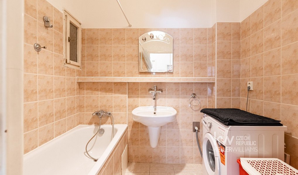 Pronájem bytu 4+kk 80 m², Praha – náhled fotky 10