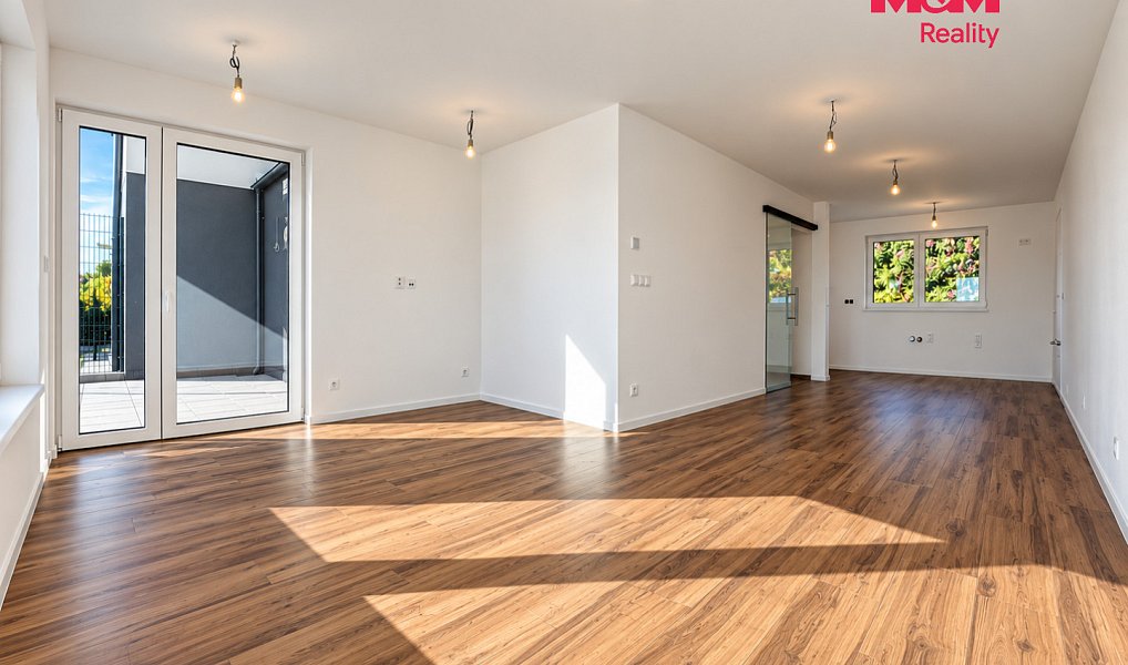 Prodej domu 130 m² s pozemkem 295 m², Syrovice – náhled fotky 2