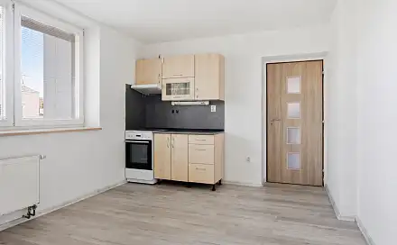 Pronájem bytu 2+kk 28 m², 28. října, Opava - Kateřinky