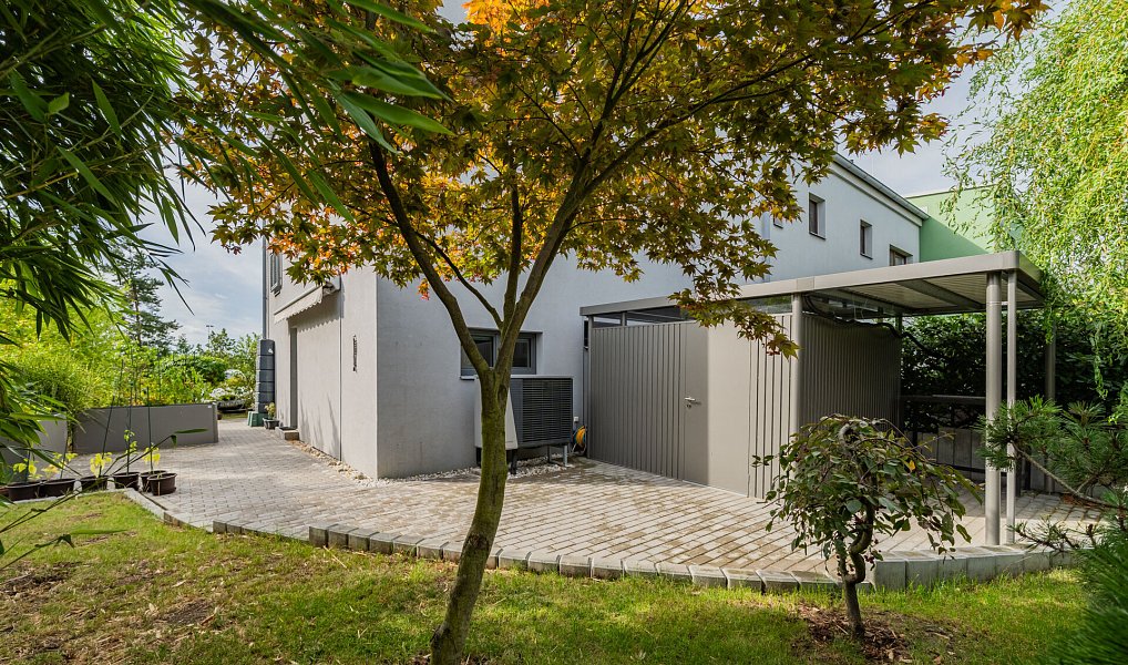 Prodej bytu 4+kk 93 m², Jinočany – náhled fotky 3