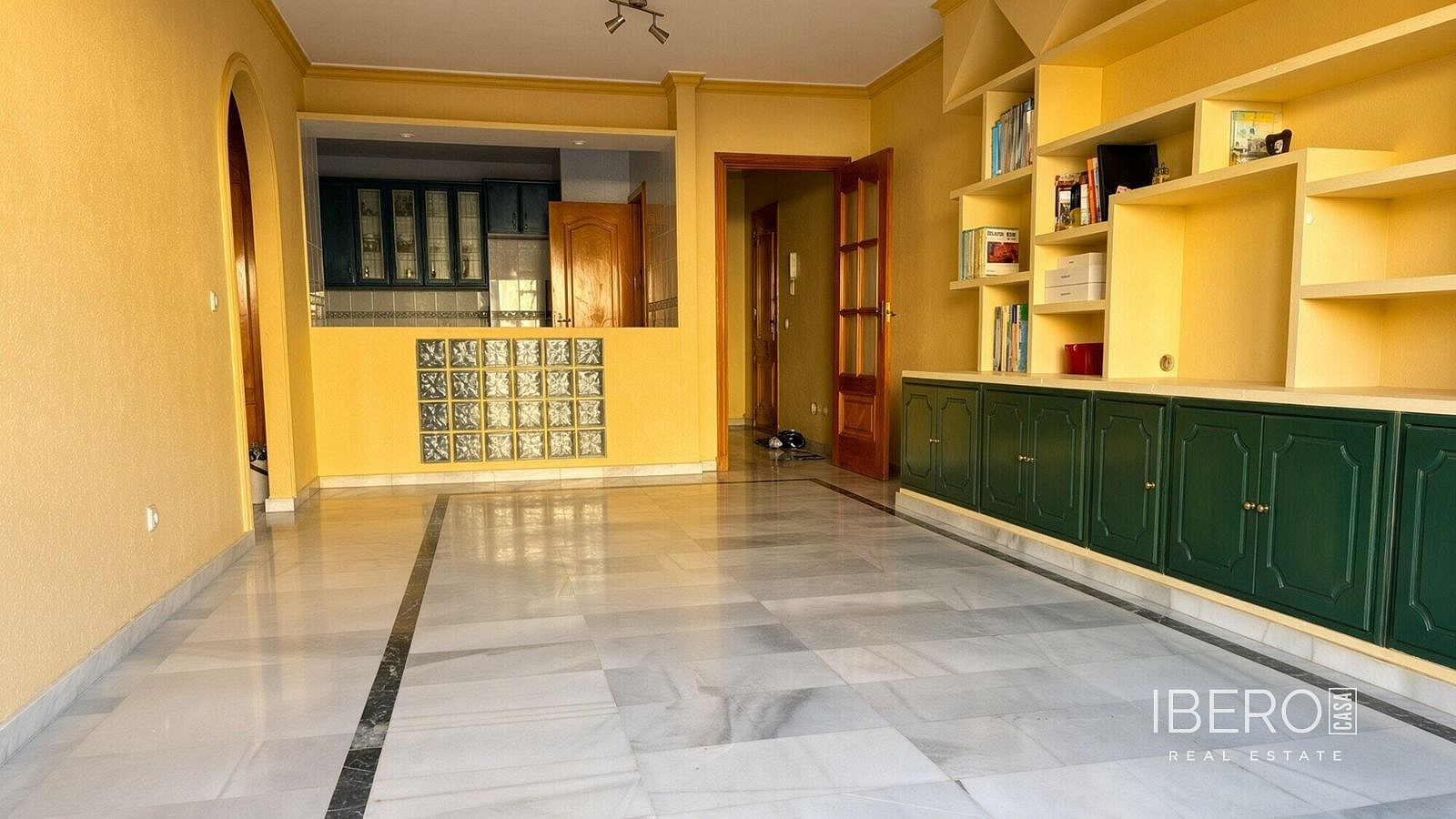 Piso 4+kk – Estepona, Saladillo-Benamara - Vista 3
