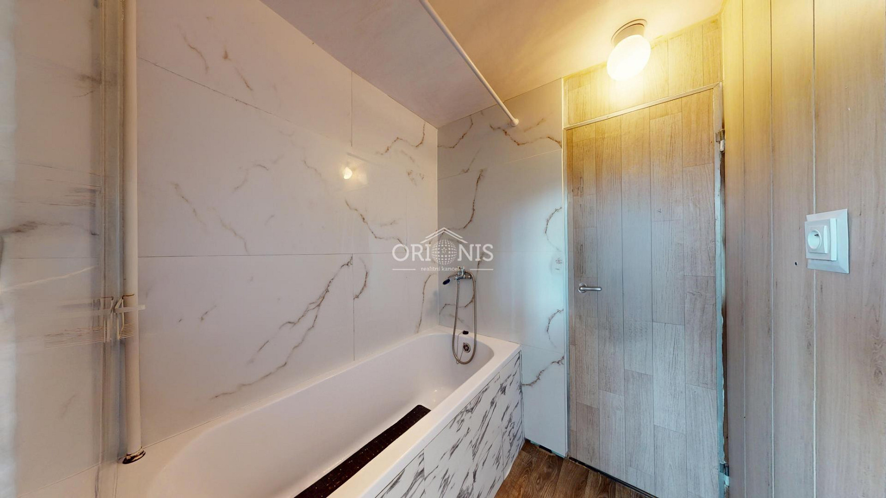 Prodej bytu 2+1 60 m² — photo 2