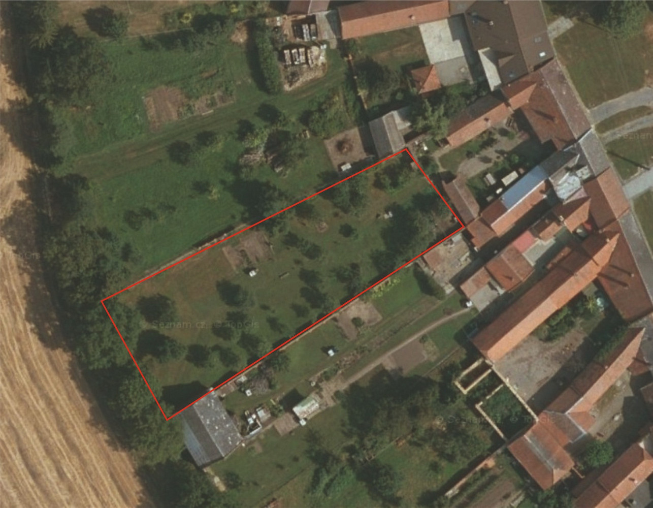 Prodej stavebního pozemku 2 042 m²