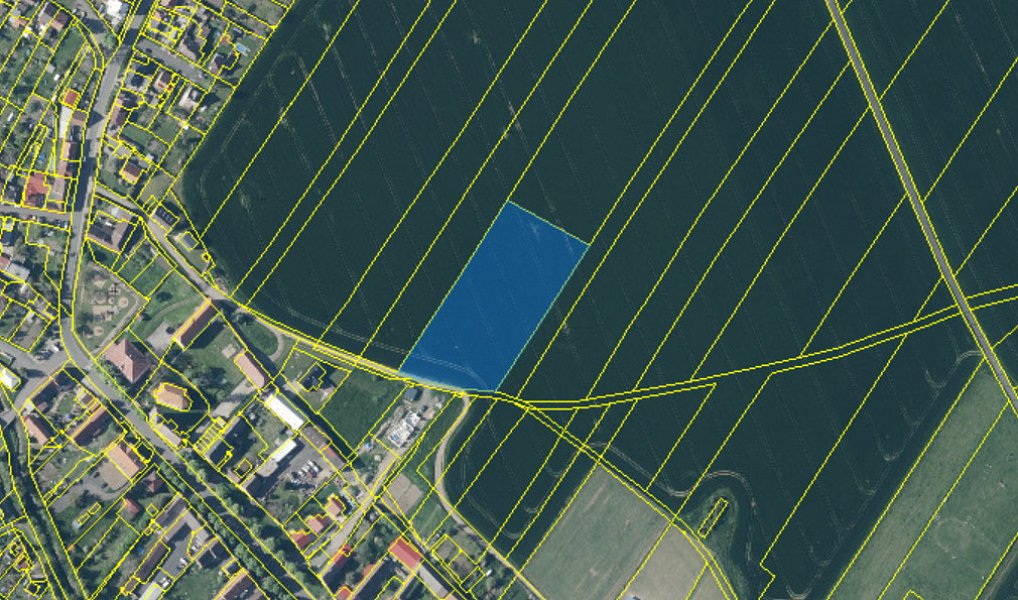 Prodej stavebního pozemku 7 837 m², Droužkovice – náhled fotky 3