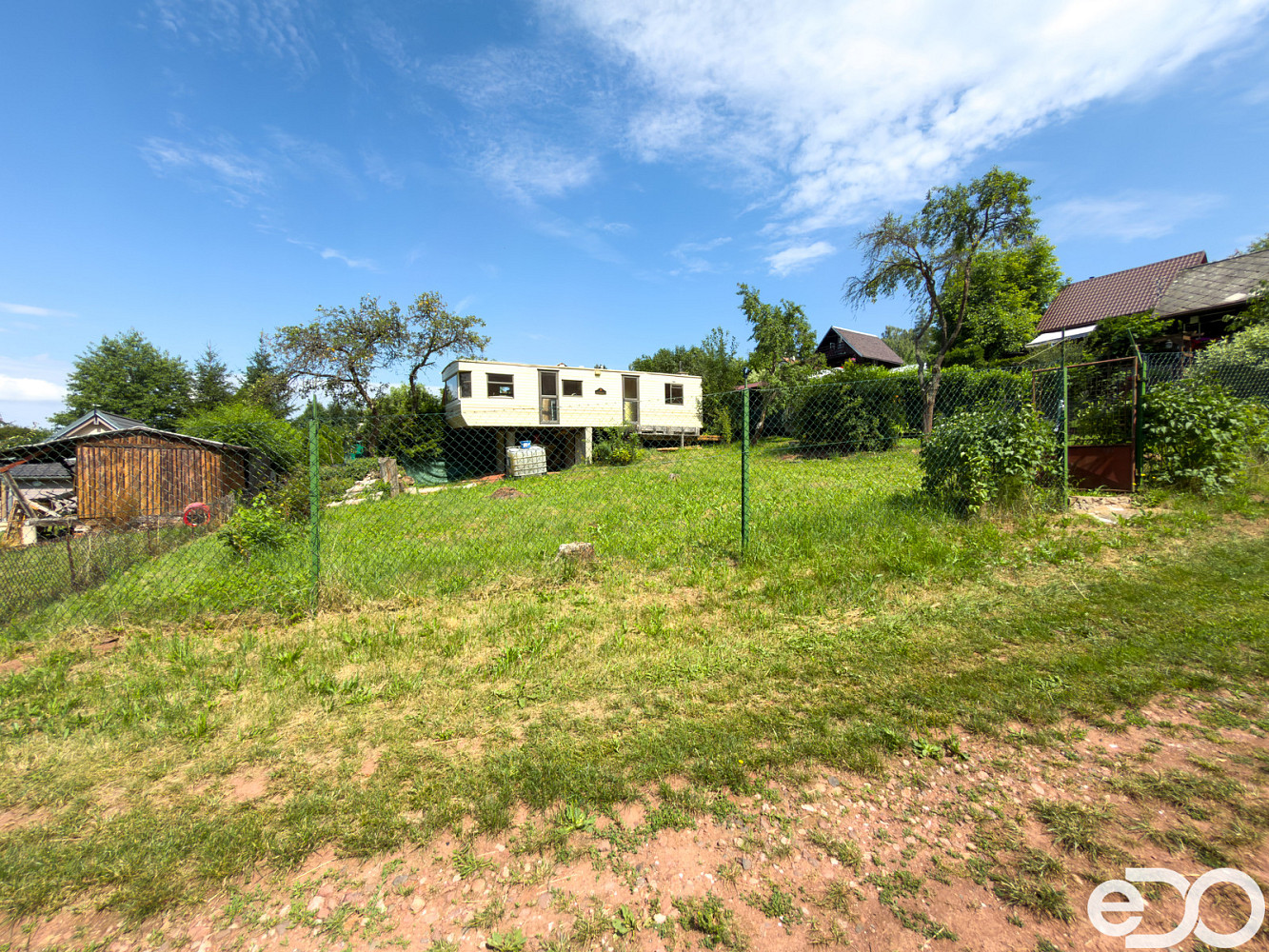 Prodej stavebního pozemku 312 m² – fotografie 2