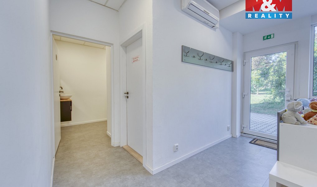 Pronájem restaurace 100 m², Třemošná – náhled fotky 13