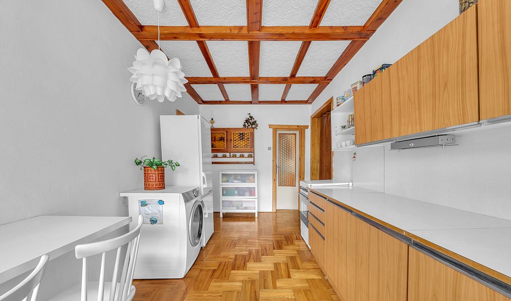 Prodej domu 253 m² s pozemkem 5 652 m², Červený Kostelec – náhled fotky 24