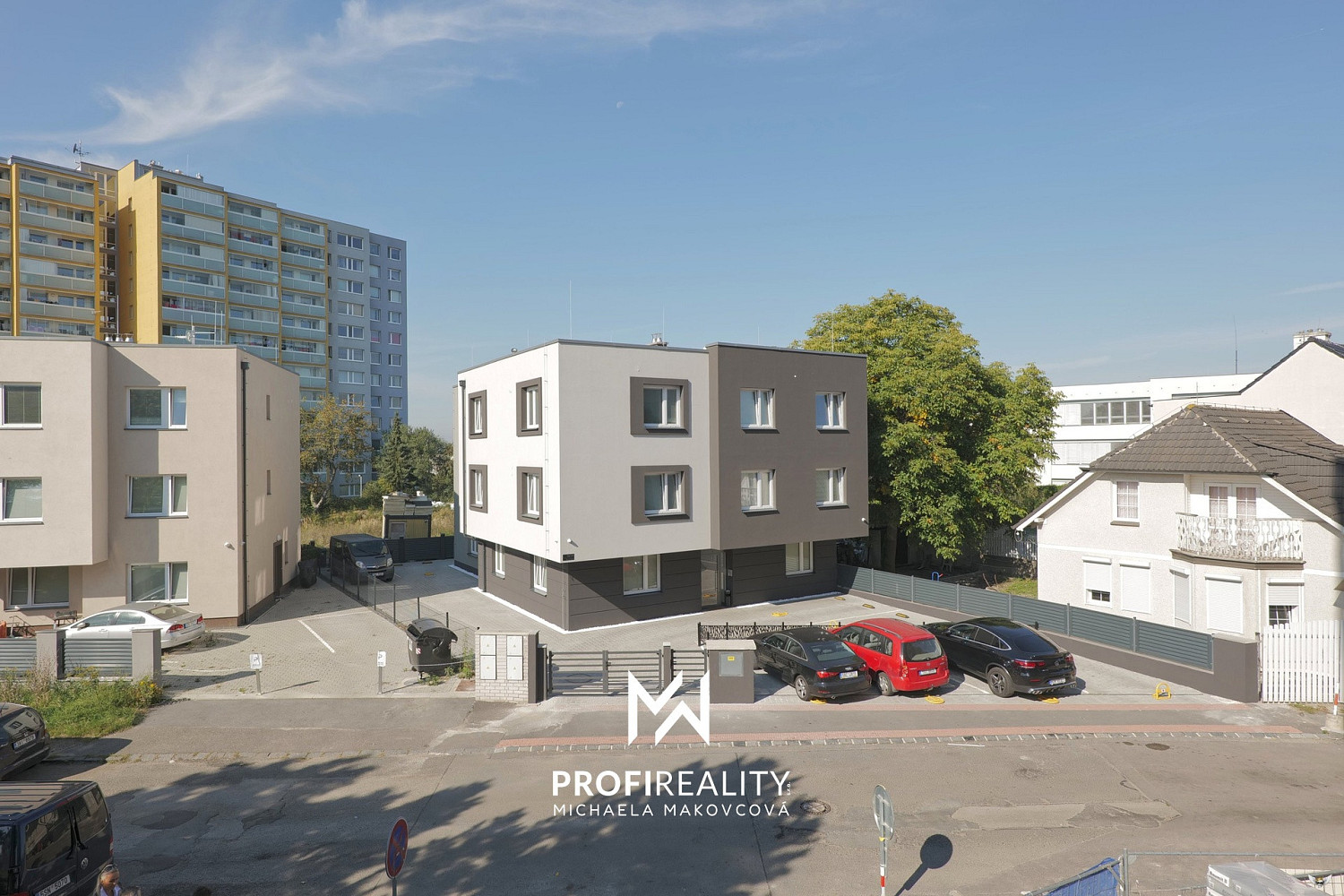 Pronájem venkovního parkovacího stání, 12 m² - Praha - Hloubětín - Ansicht 3