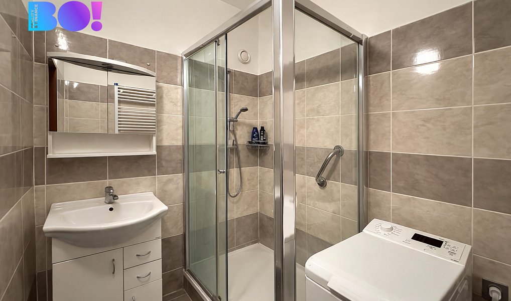 Prodej bytu 3+1 62 m², Zlín – náhled fotky 8