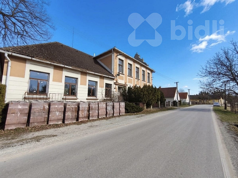 Prodej domu 700 m² s pozemkem 1 136 m² – fotografie 3