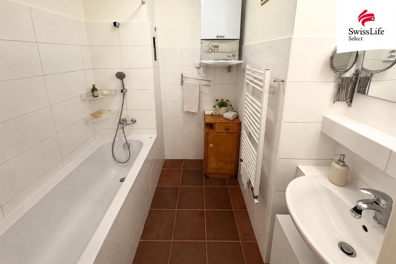 Pronájem bytu 3+kk 74 m² – fotografie 4