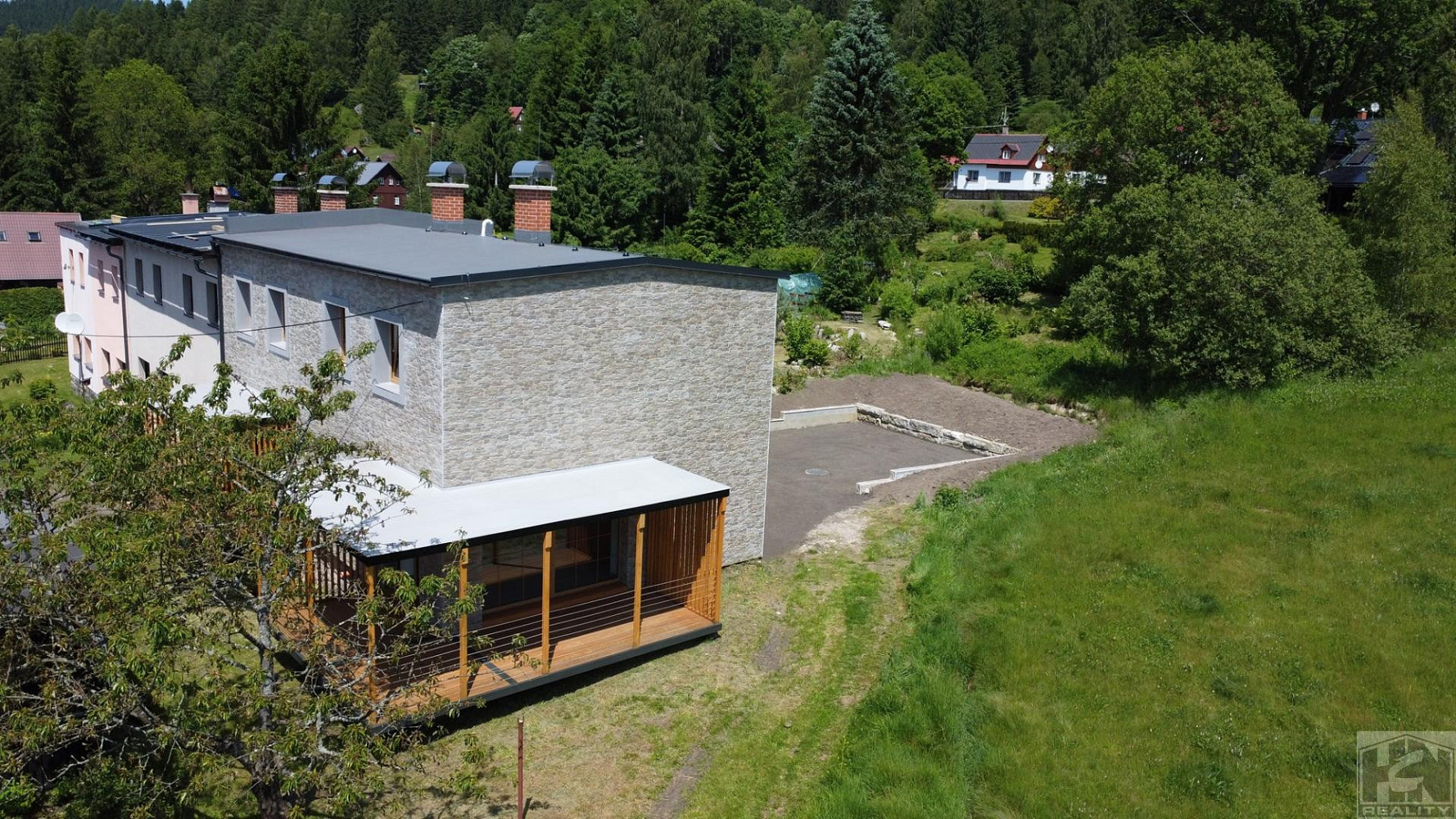 Prodej domu 148 m² s pozemkem 541 m² – fotografie 2
