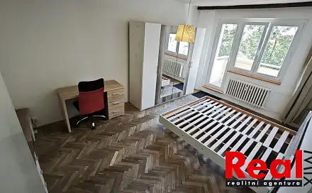 Pronájem bytu 1+1 37 m²