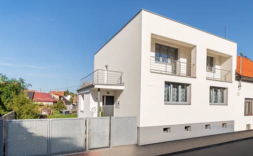 Prodej domu 190 m² s pozemkem 400 m², Nová, Kvasice, okres Kroměříž