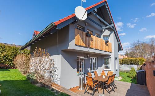 Prodej domu 124 m² s pozemkem 602 m², Knovíz, okres Kladno