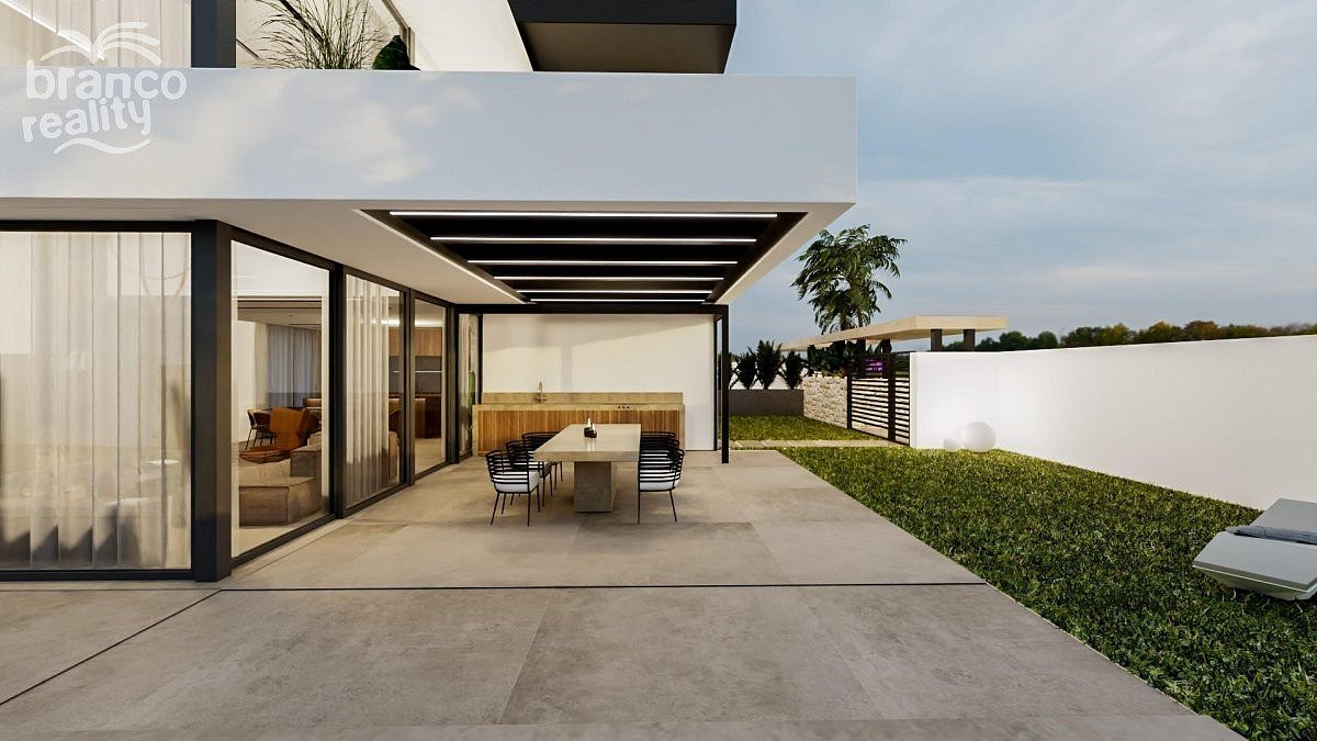 Prodej domu 350 m² s pozemkem 580 m² - Vista 2