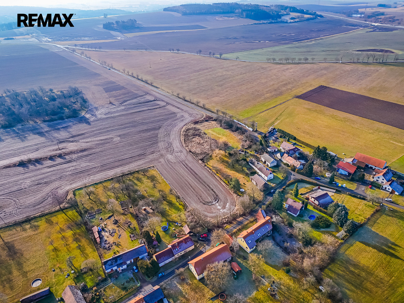 Prodej stavebního pozemku 1 000 m² — photo 3