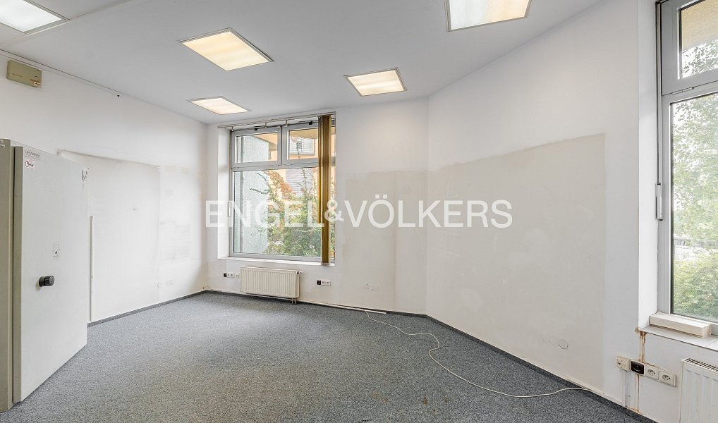 Pronájem obchodních prostor 224 m², Praha – náhled fotky 4